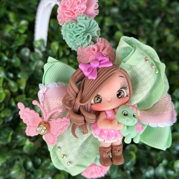 Charming Pink and Green Hair Accessory for Kids - Picture 2 of 2